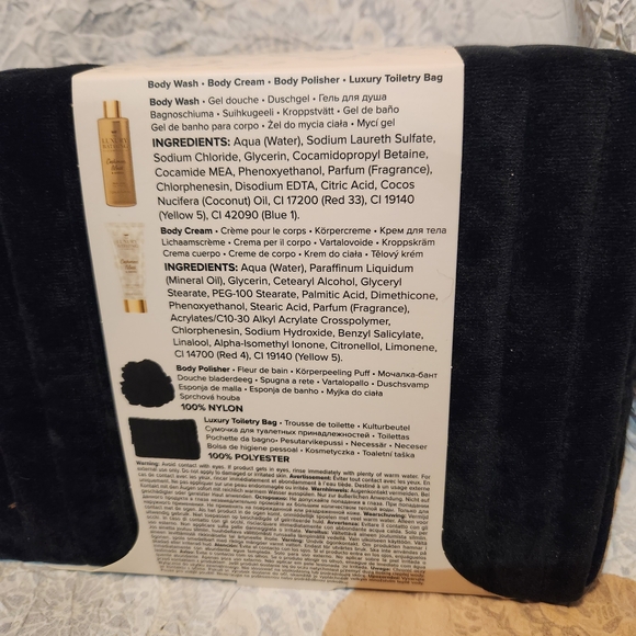 Cashmere Musk & Amber Body Wash Set - Black and Gold - Picture 3 of 3